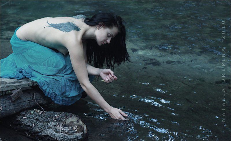 mirrir,nude,nature,beautiful,angel,water,river Mirror фото превью