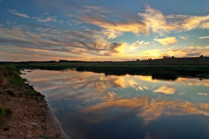 закат,  молога,  река,  небо,  облака,  вечер,  лето,  август, Закат на Мологе. Прощальный фото превью