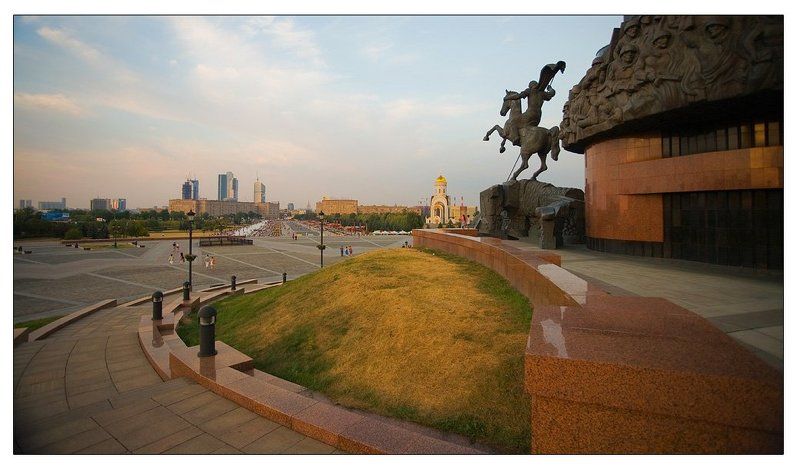 парк, победы, поклонная, гора Стражник города фото превью