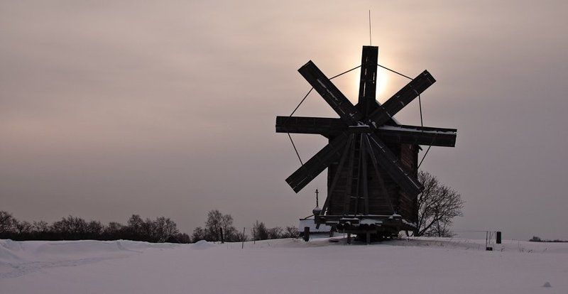 мельница, зима Старая мельница фото превью