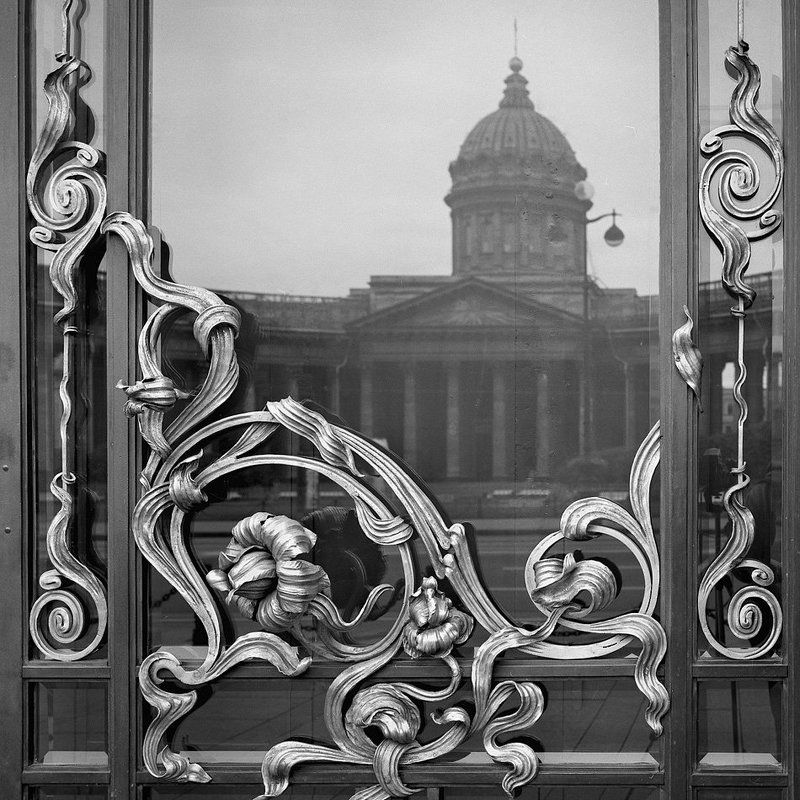 санкт-петербург, город, осень, утро, чб, невский, дом книги Saison des pluies фото превью