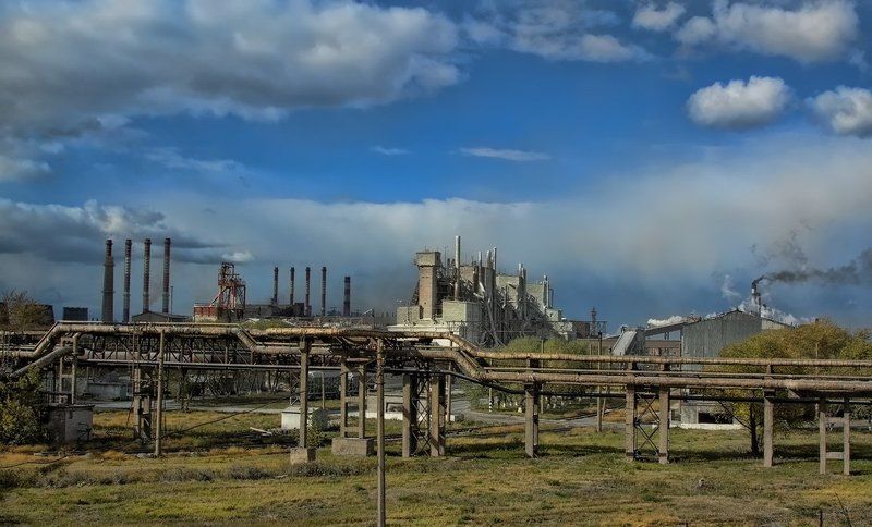 завод, дым, трубы Город мой индустриальный фото превью