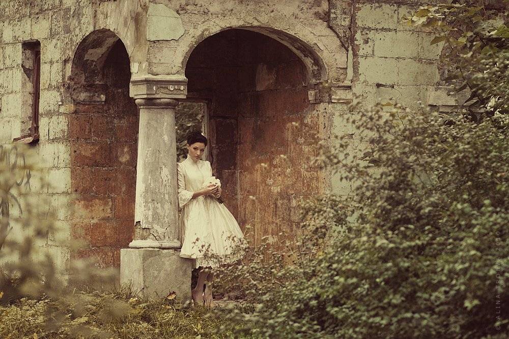 , Алина Троева