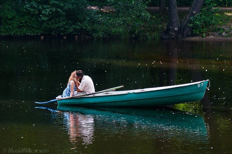 мужчина, женщина, поцелуй Overkiss фото превью