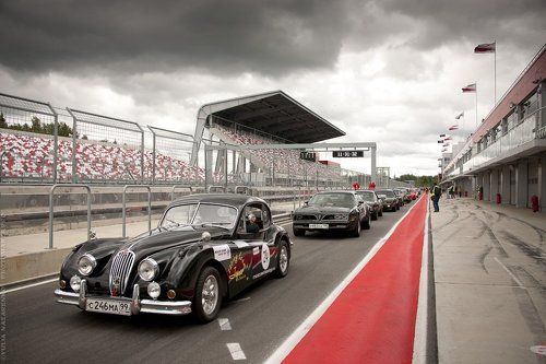 Пит лейн / Pit lane