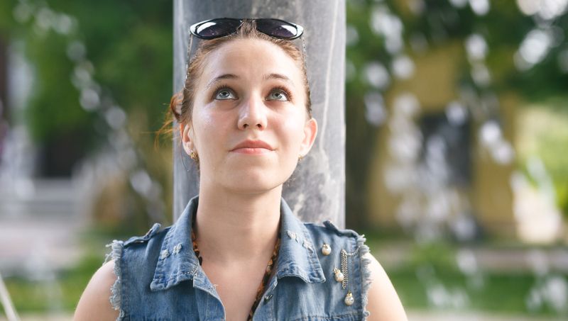 цвет, девушка, модель, портрет, портрет девушки, красотка, художественный портрет, лето, гламур, настроение, girl, model, beauty, portrait, glamur, mood, summer, art portrait, color Летний позитив :-) фото превью