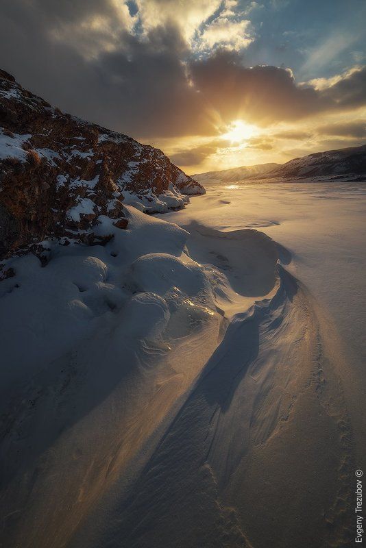 байкал, закат, солнце, облака, снег, наплески, лед Байкальские дюны фото превью