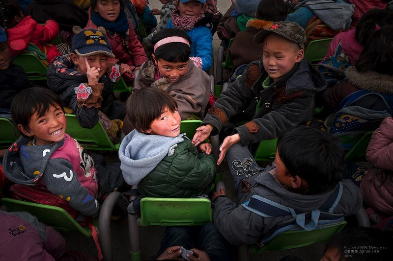  тибетских  детей  藏区的孩子 фото превью