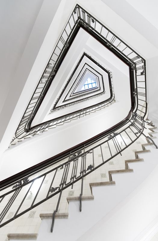 Hamburg, Germany, architecture, stairs, entrance, city, evening,  Evening walk in Hamburg фото превью