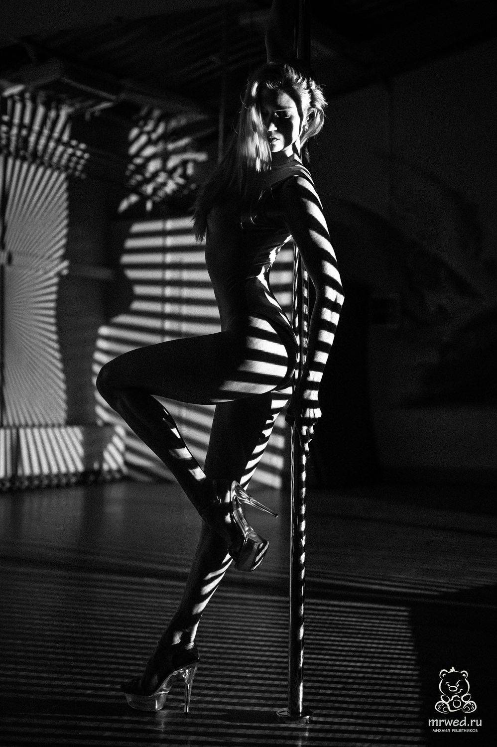 чб, Михаил Решетников, полдэнс, проектор, Михаил Решетников