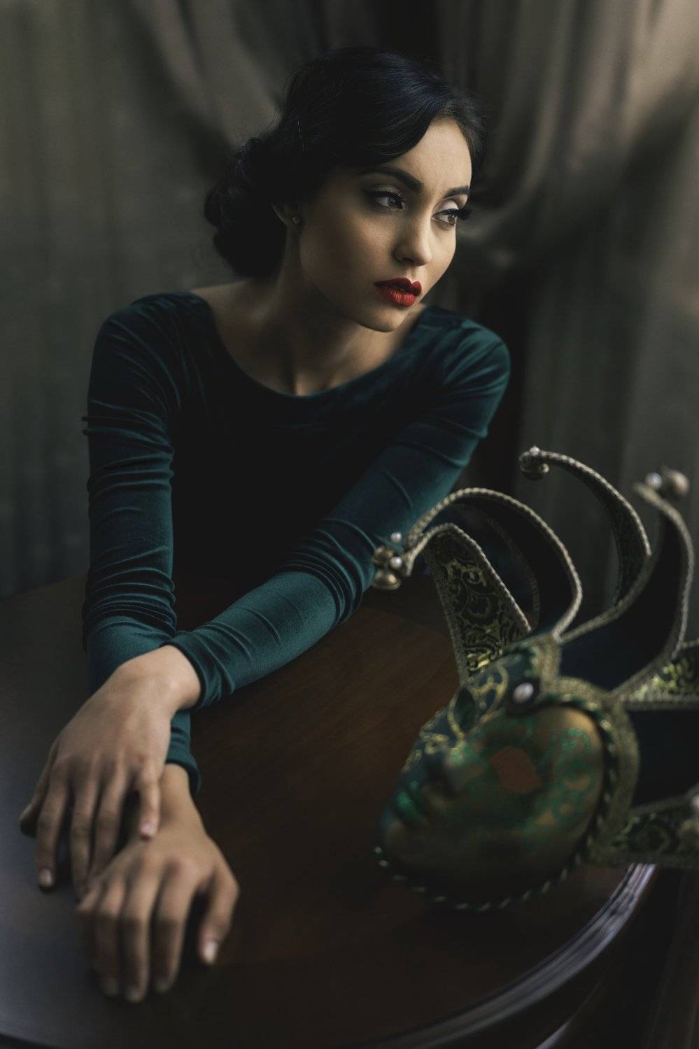 light, portret, mask, Laura Stoica