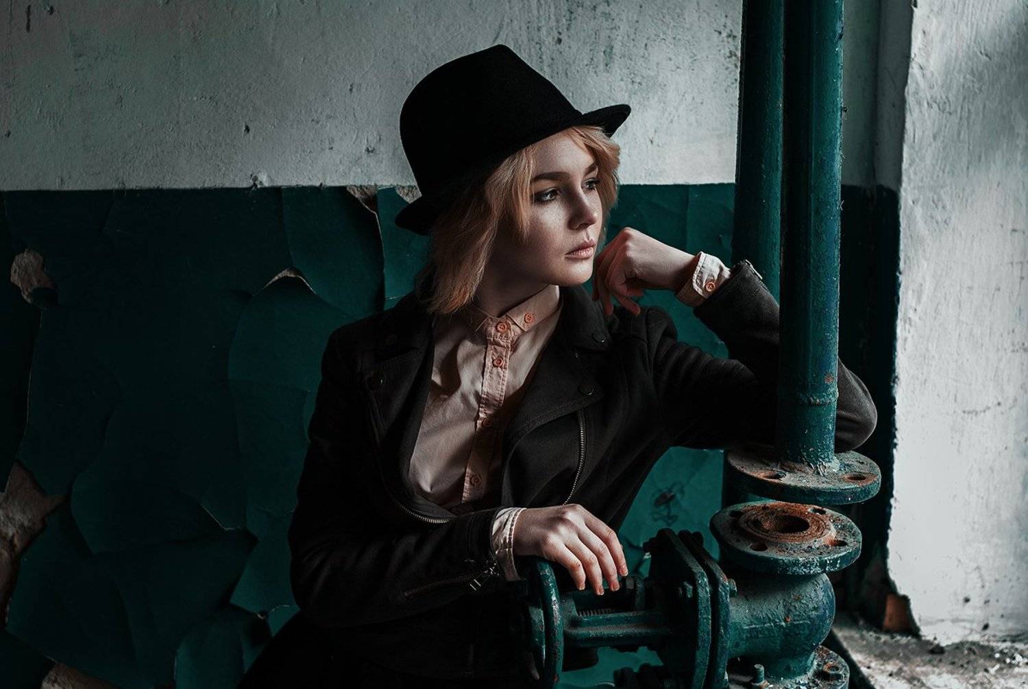 Вика. Автор: Лана Никонова , Лана Никонова