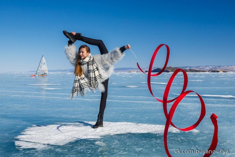 Море, девушка, пароход. фото превью