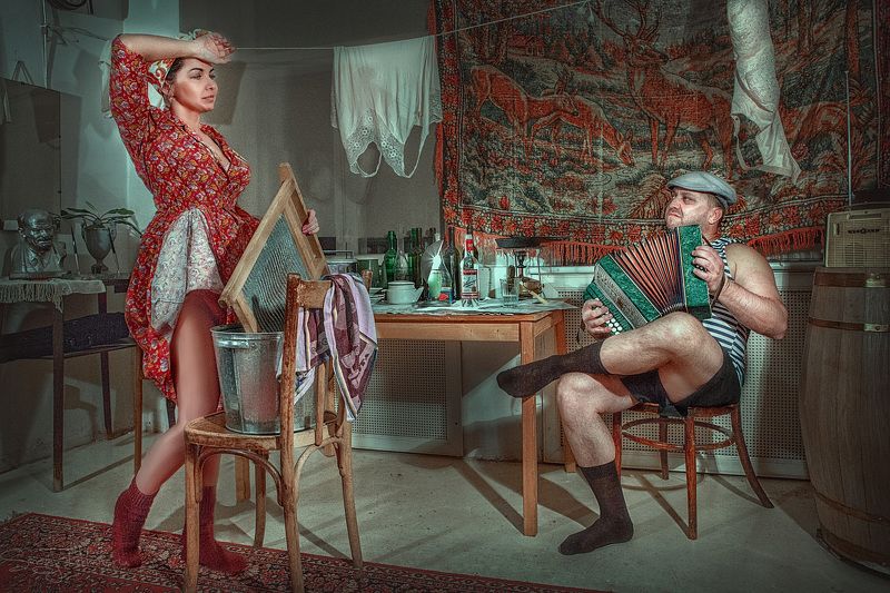 студия, модель, гармонь, юмор, быт, коммуналка Семейная идиллия)) фото превью