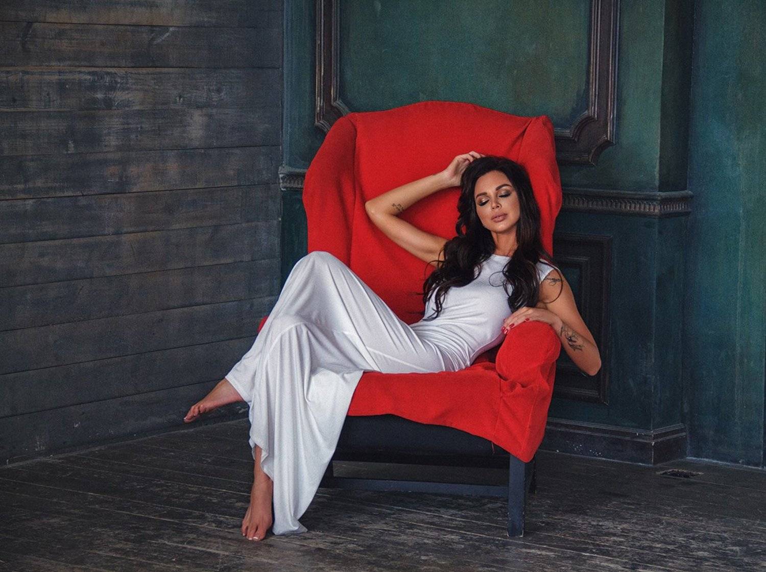 liliya nazarova, model, fashion, fashion model, glamour, portrait, female, woman, girl, young woman, young, adult, cute, beauty, beautiful, studio, inside, indoor, photographer, photoshoot, photoset, hair, smile, sunlight, face,, Liliya Nazarova