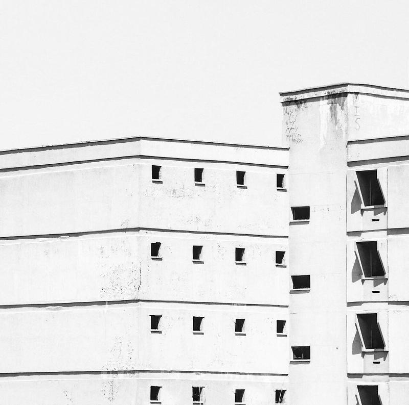 #man #cloudly #bnw #fine_art #sky #cloud #mehrzad_photo #hossein_mehrzad #black_and_white #b&w #editing #photoshop #creative #photo_art #digital #mehrzad #photography #creative_art #consept_art  #minimal #bnw_minimal #architecture #pesonal Spring in the sun фото превью