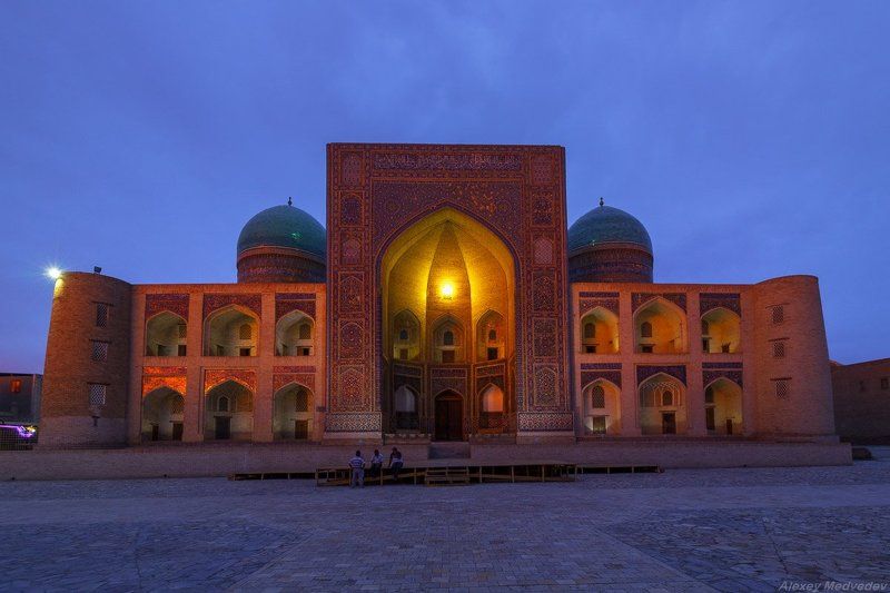 узбекистан, бухара, мечеть, медресе, Пои-калян, азия, восток, средняя азия, архитектура Бухара фото превью