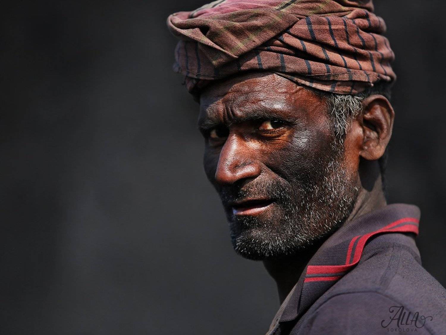 рабочий, труд, мужчина, грязь, седина, чернота, работа, бангладеш, ALLA SOKOLOVA