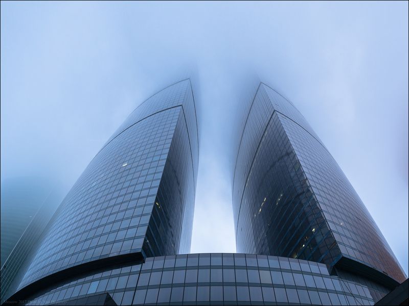 россия, город, москва, столица, сити, туман, небоскреб, высотка, башня, федерация Россия. Москва. Башня Федерация. фото превью