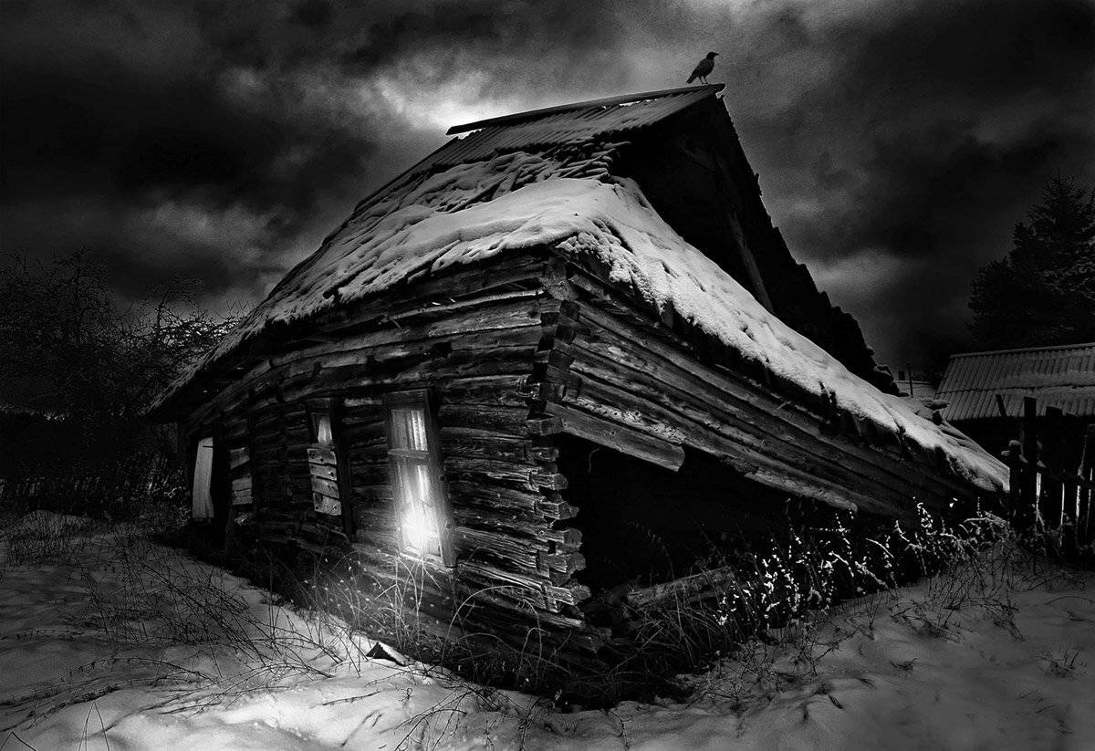 старая изба, ночь, мистика, ворона., Никеева  Ирина