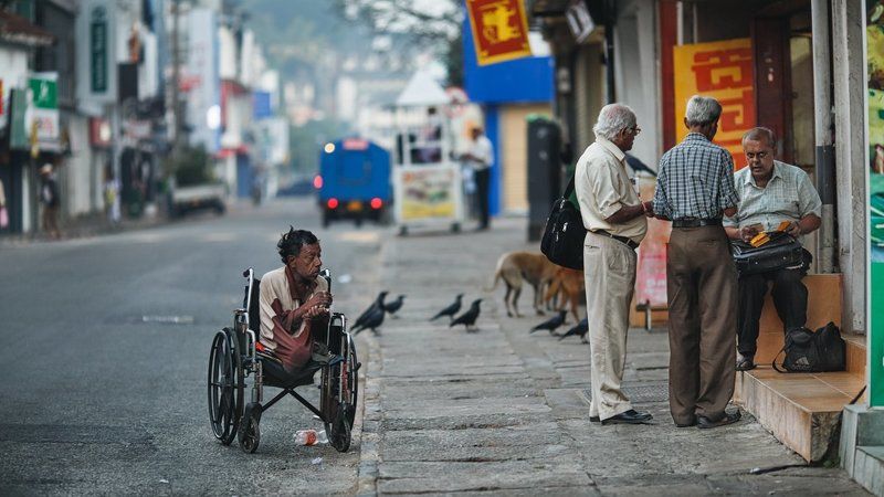 шри-ланка, канди, утро, лотерея Лотерейный билет. фото превью