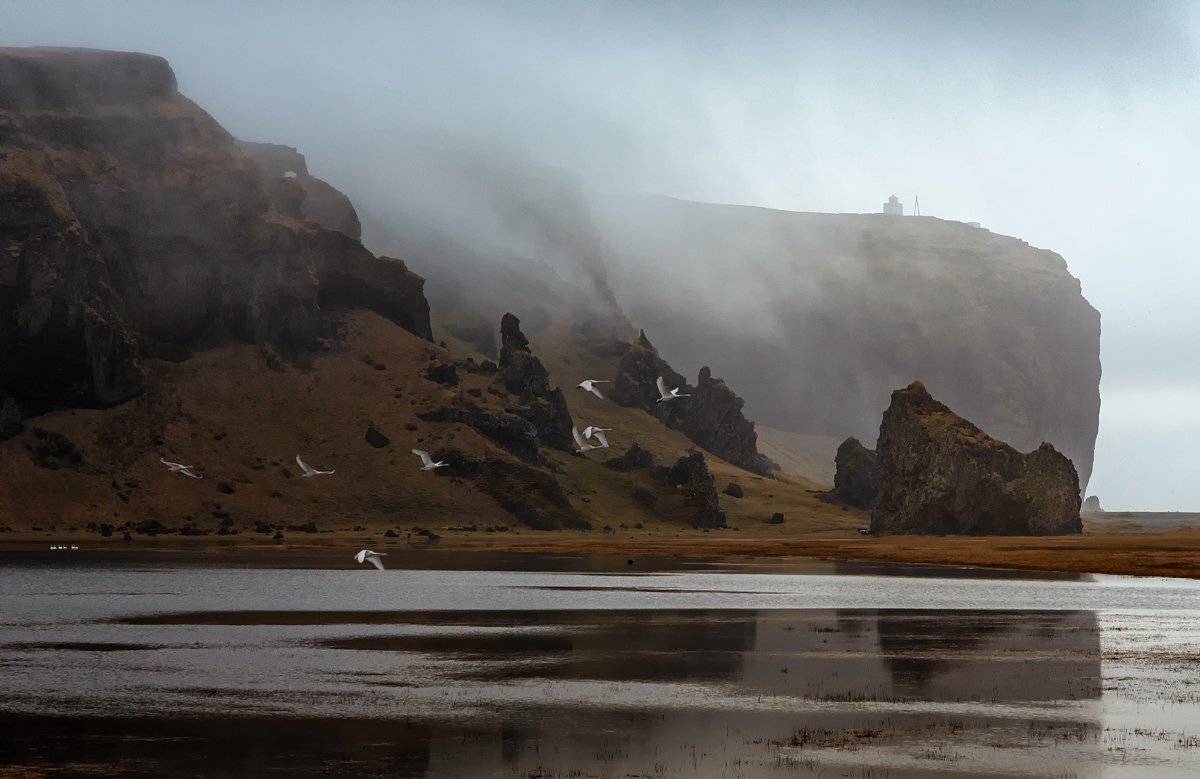 Dyrholaey Lighthouse. Исландия, Юрий Чернов