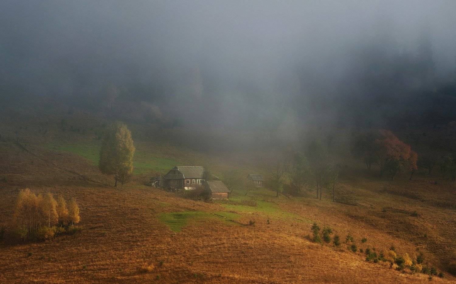 горы, осень, домики, туман,, Вьюшкин Игорь