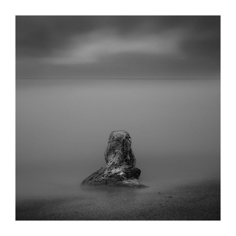 Looking in abyss фото превью