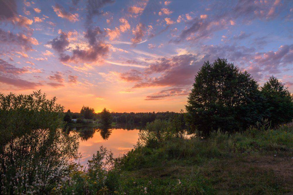 пейзаж,природа,закат,вечер,небо,облака,река,лето,отражение,берег, Юлия Лаптева