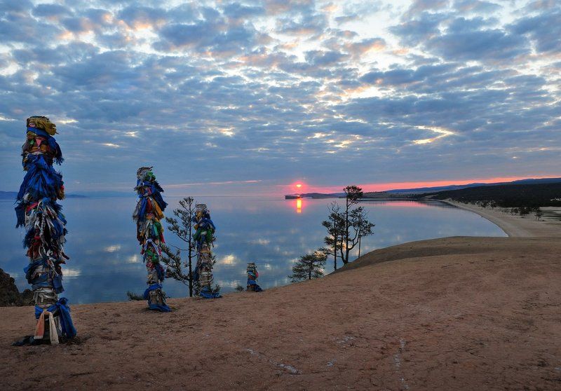 байкал, бурхан, ольхон Рассвет над мысом Бурхан фото превью