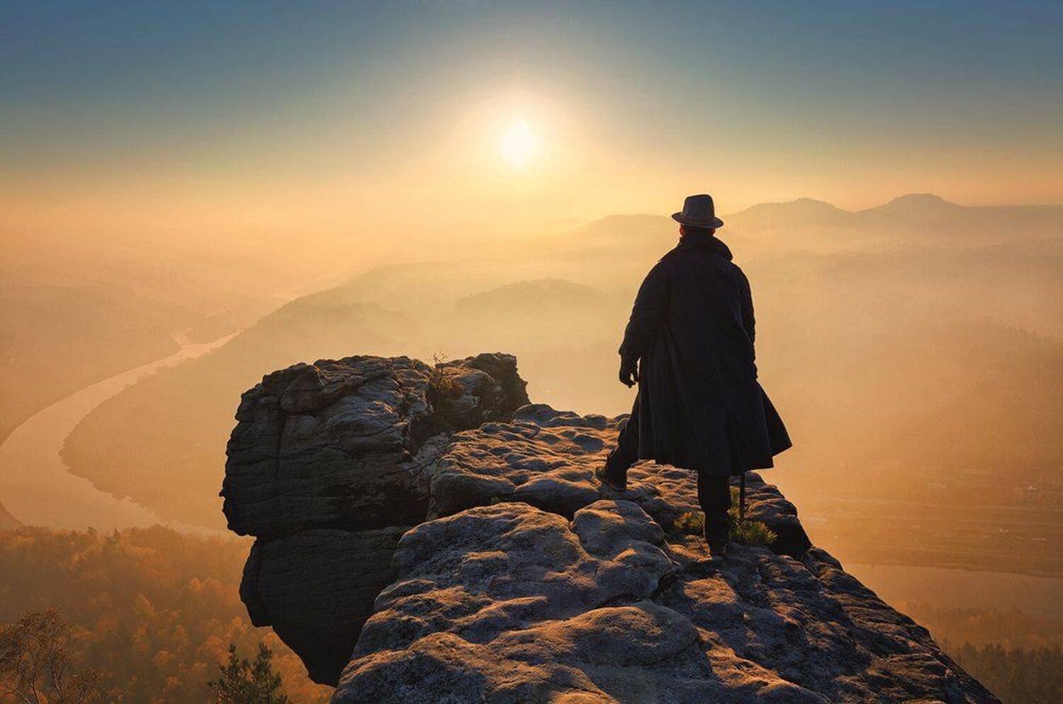 Wanderer above clouds. Автор: Pawel Uchorczak , Pawel Uchorczak
