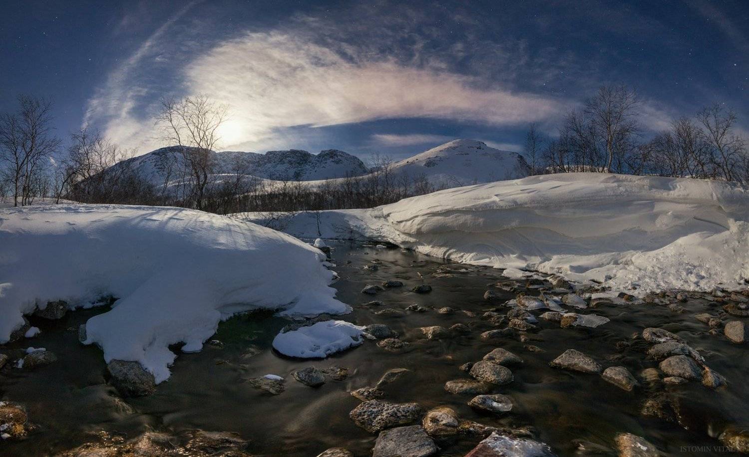 пейзаж,весна,россия,луна,небо,звезды,перспектива,панорама,деревья,хибины,река, Виталий Истомин