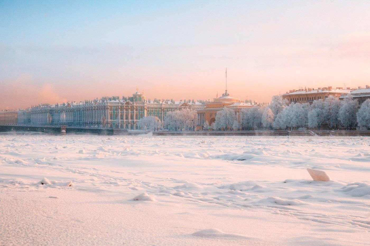 Петербург, Адмиралтейство, Зимний дворец, Нева, зима, лёд, снег, Cтанислав Малых