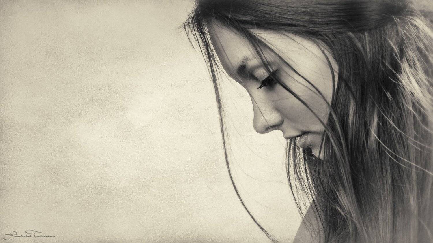 portrait, black & white, Gabriel Tudosescu EFIAP