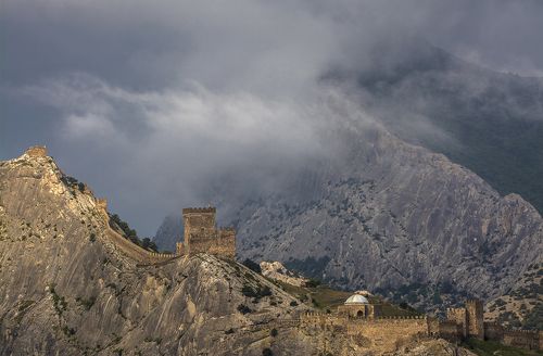 Генуэзская крепость