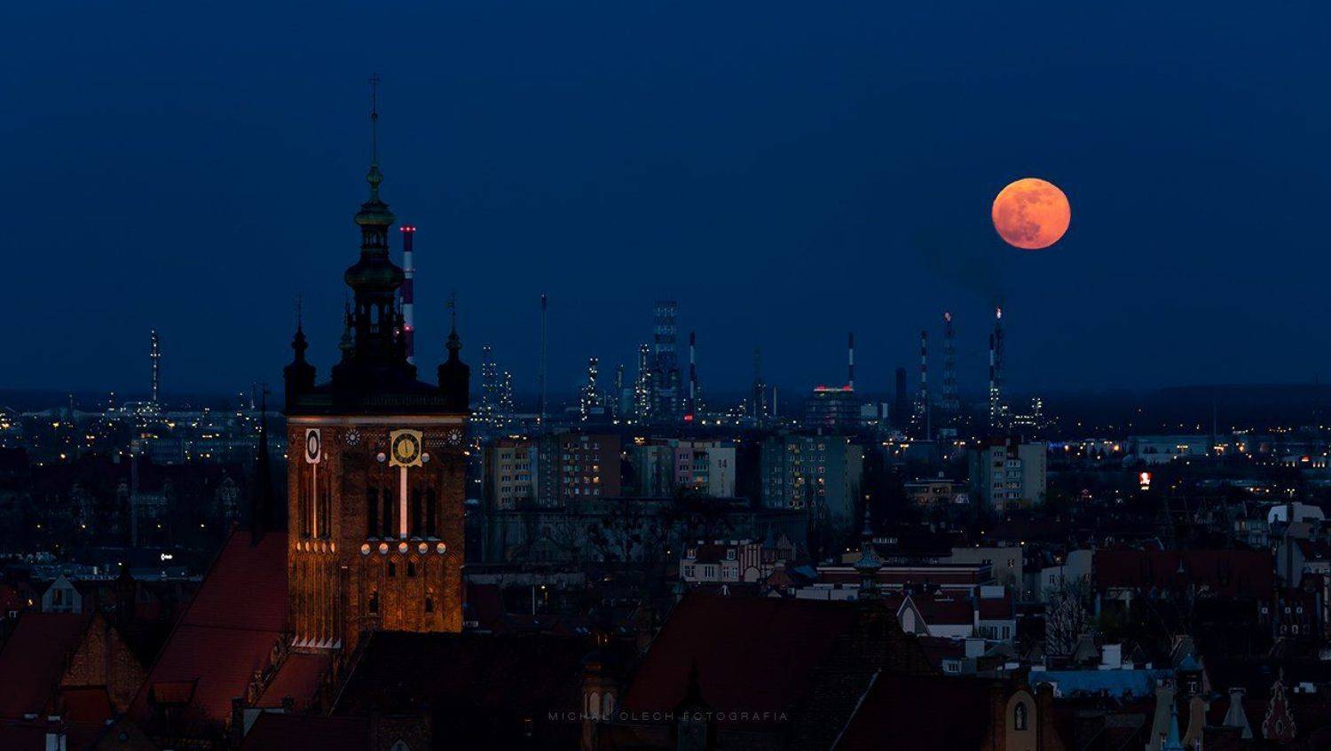 gdansk,poland,moon,moonrise,nightscape,гданьск,польша, Michał Olech