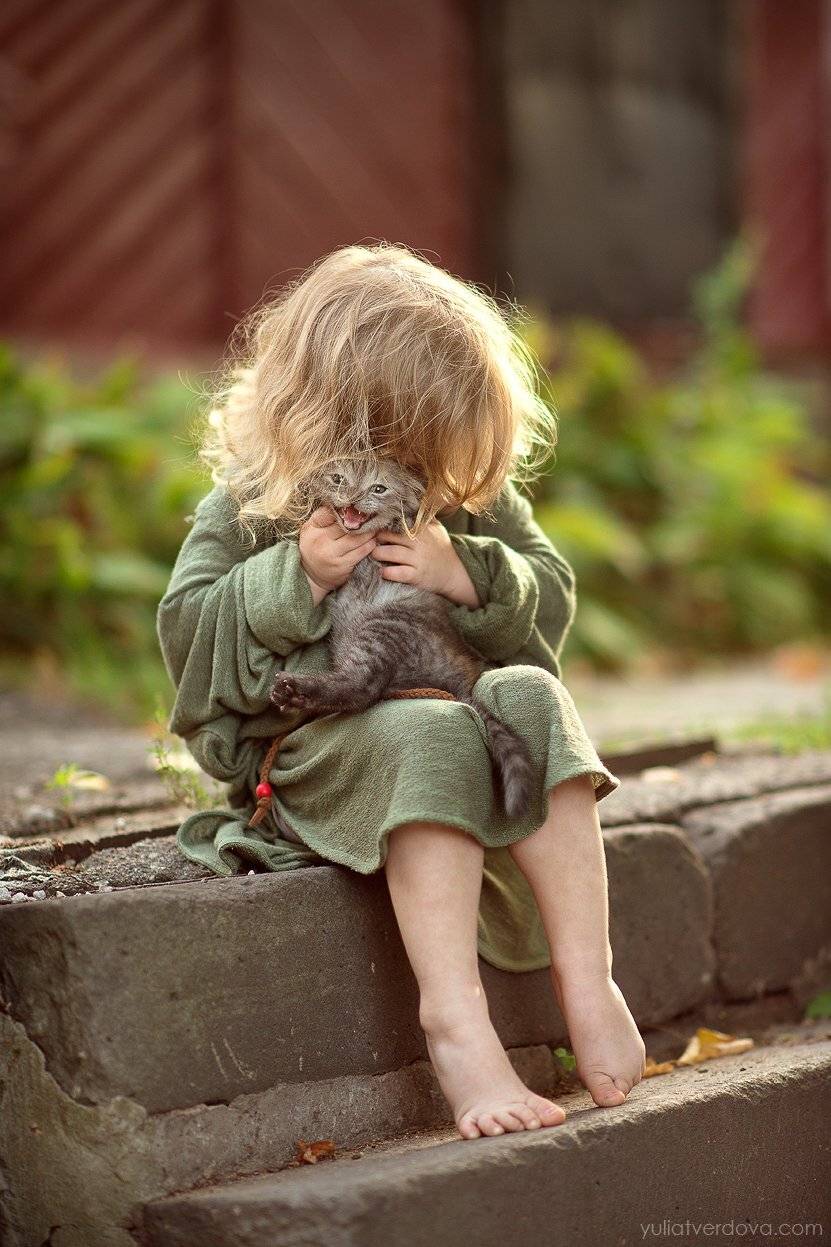 Девочка котёнок , Юлия Твердова