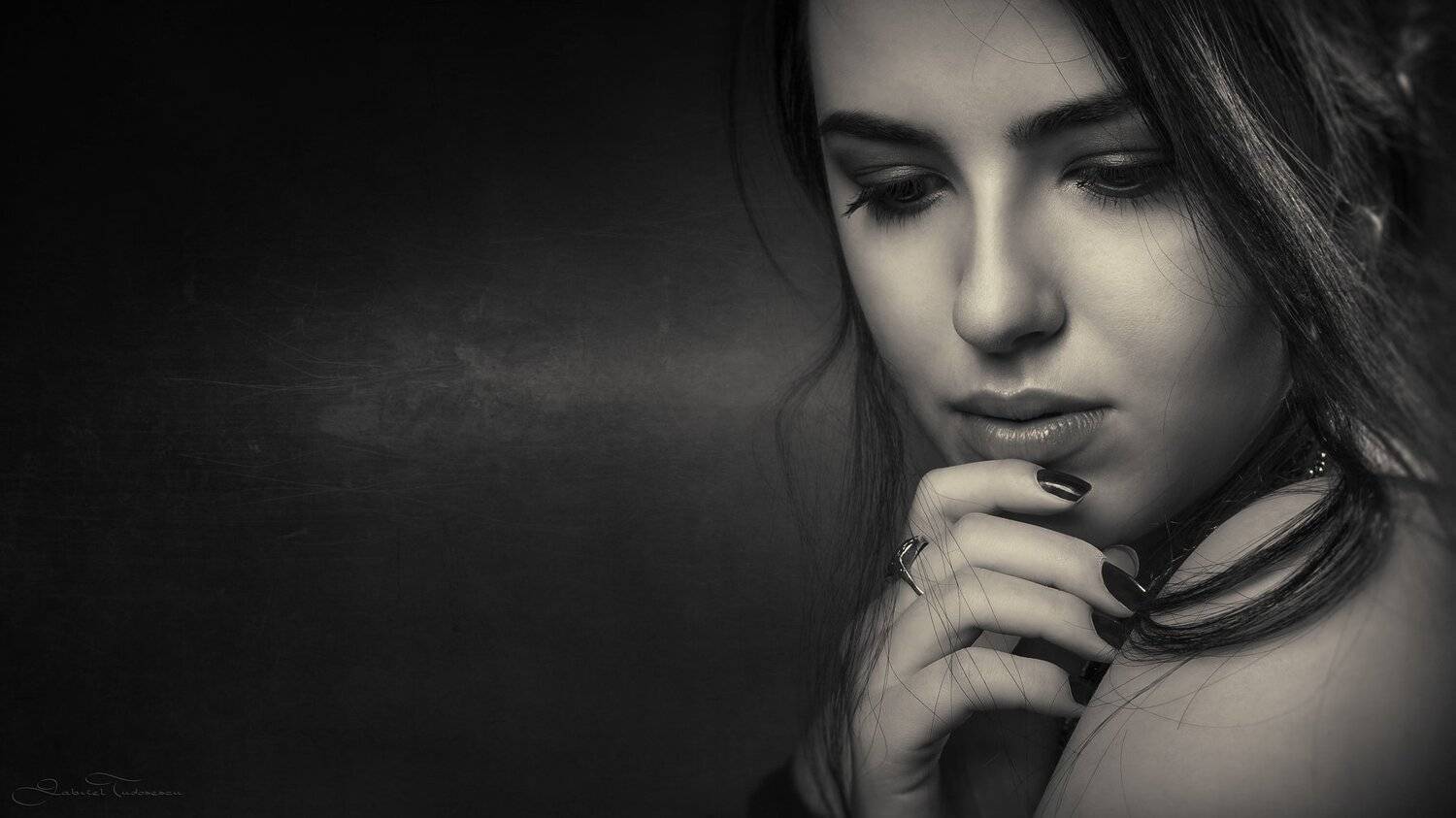 portrait, black & white, Gabriel Tudosescu EFIAP