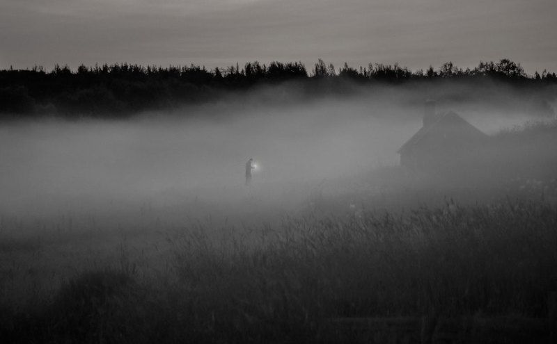 монах, отшельник, туман, келья. Анахорет. фото превью