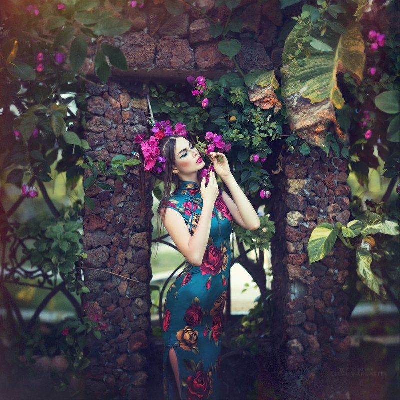 Oriental flower фото превью