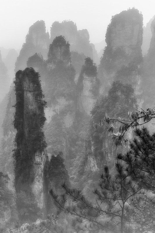 Горы в провинции Хунань фото превью