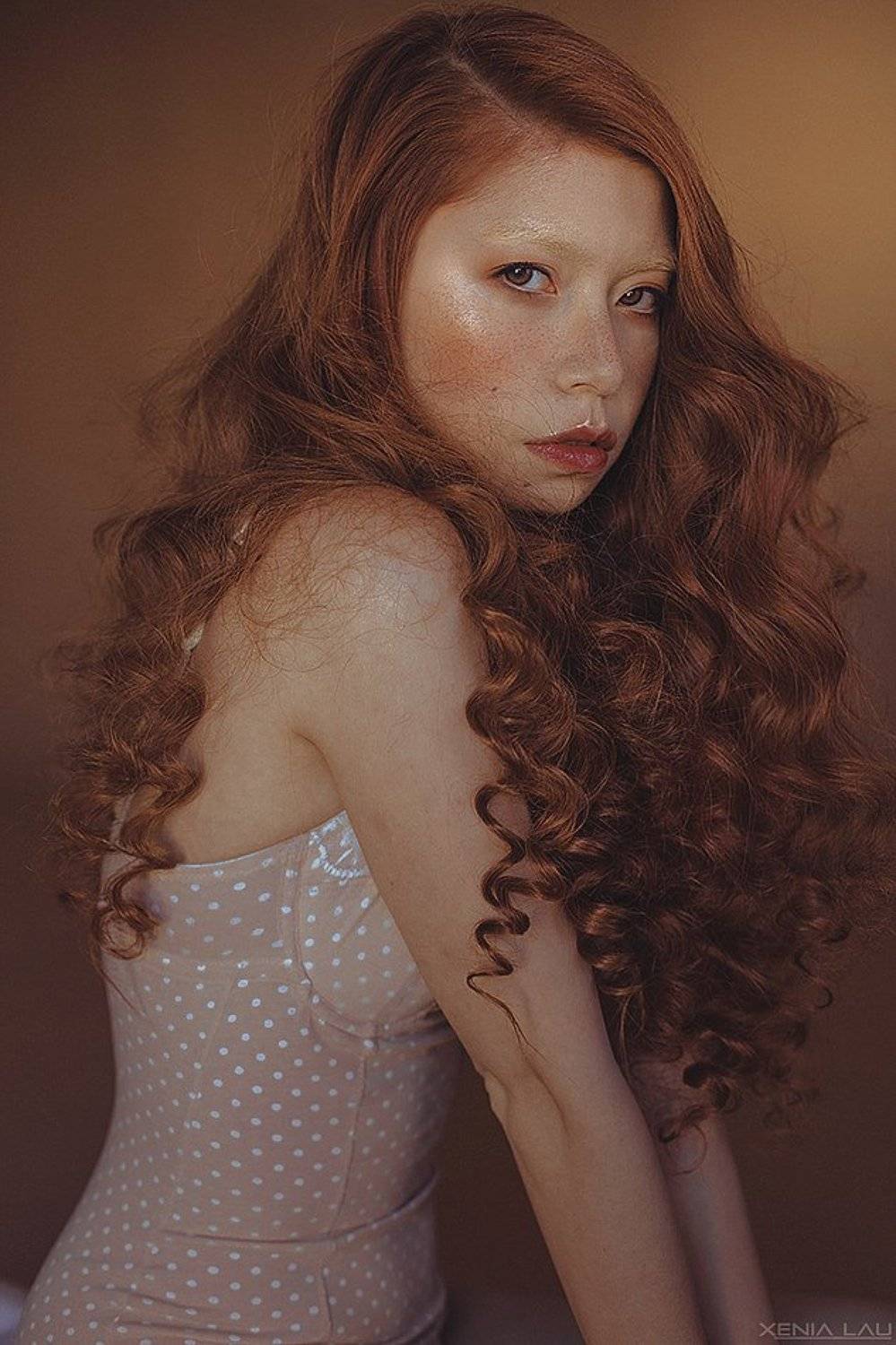 carolinemadison, portrait, beauty, body , redlips, lipstick  , redhair, redhead, portraiture, barcelona, curlyhair, studio,, Caroline Madison