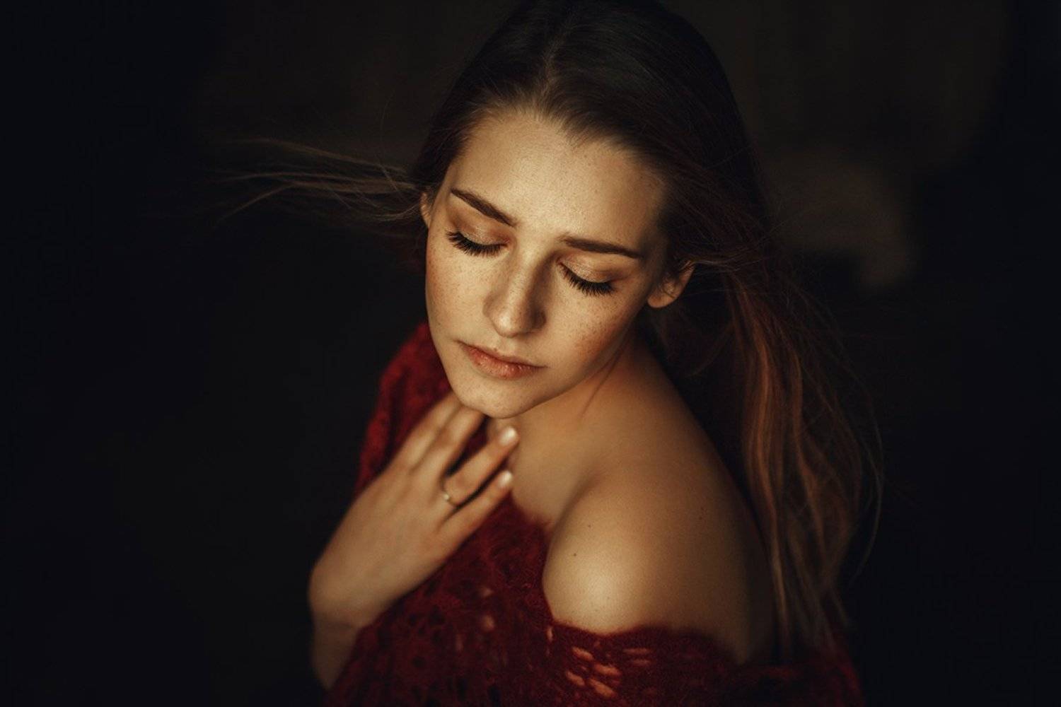 liliya nazarova, model, fashion, fashion model, glamour, portrait, female, woman, girl, young woman, young, adult, cute, beauty, beautiful, studio, inside, indoor, photographer, photoshoot, photoset, hair, smile, sunlight, face,, Liliya Nazarova