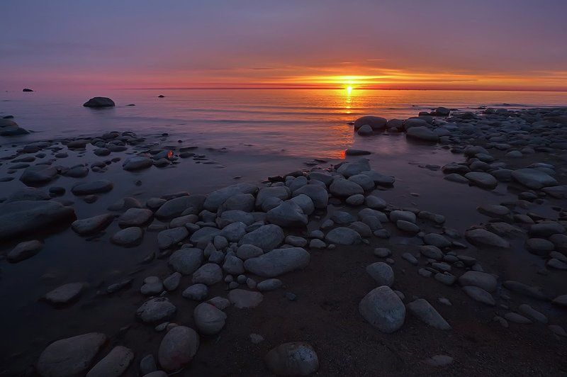 рассвет, утро, пейзаж,озеро, ладожское озеро, ладога, берег, камни, небо, свет Рассвет на Ладожском фото превью