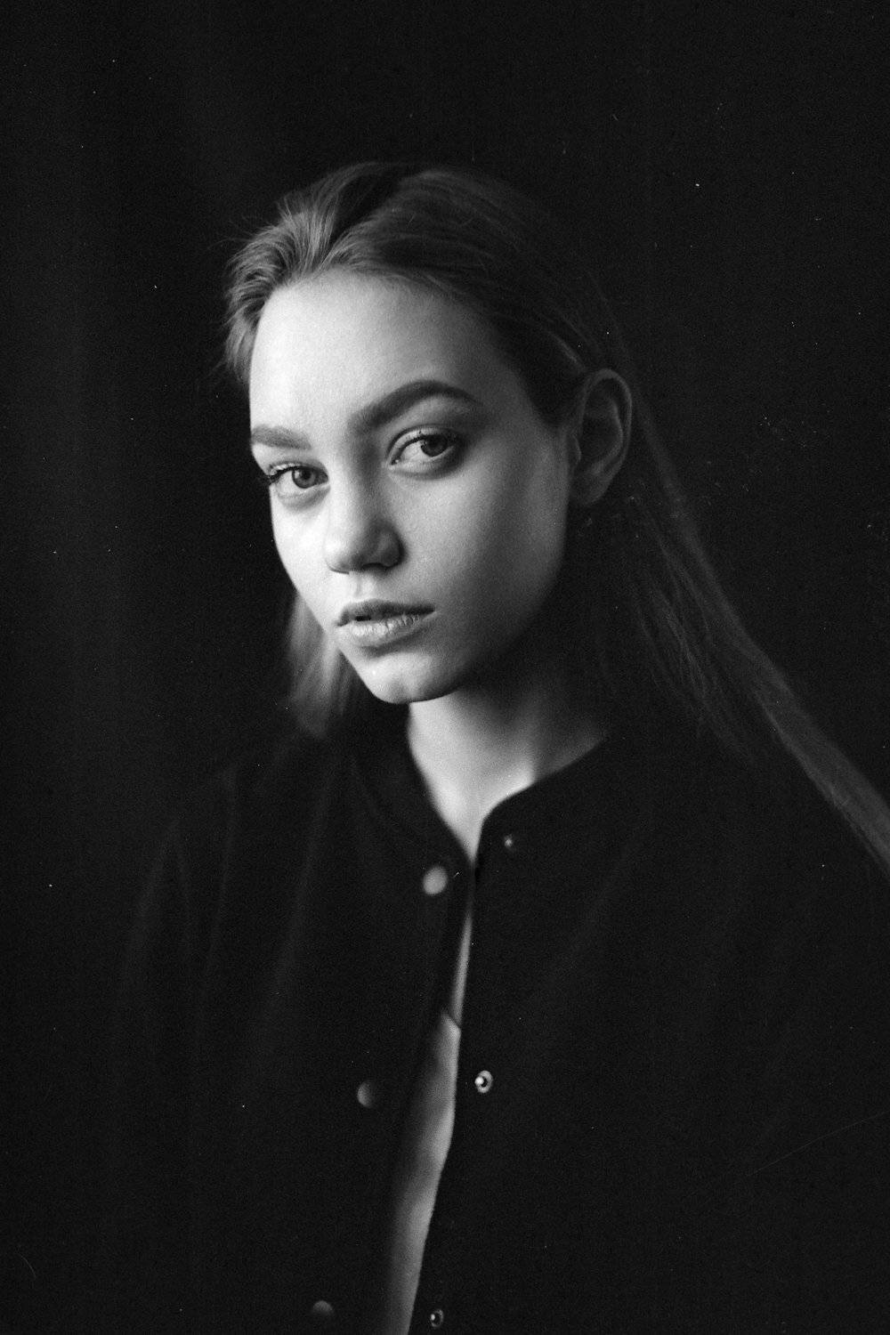 девушка, портрет, чб, монохром, пленка, ilford, 35 мм, натуральный свет, Иван Копченов