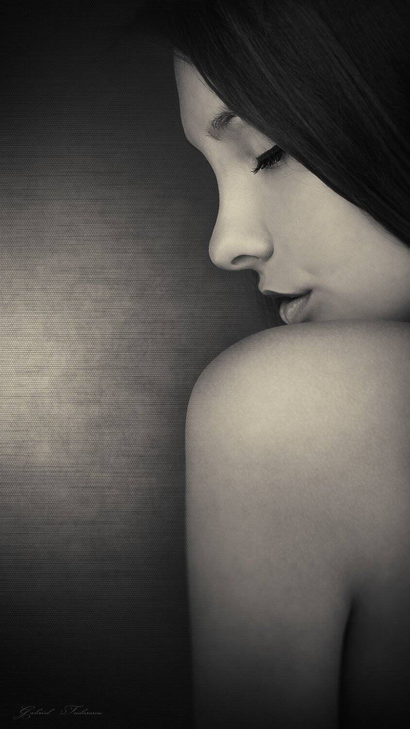 portrait, black & white, Gabriel Tudosescu EFIAP