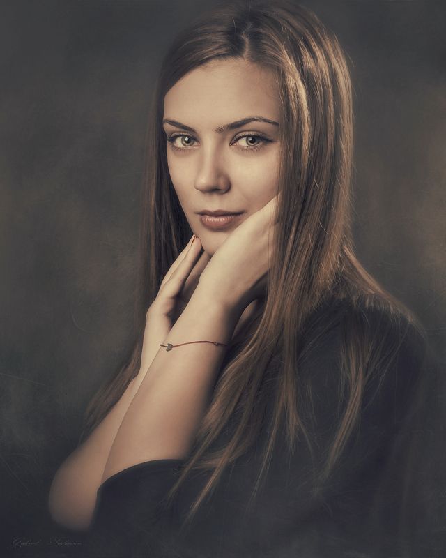 portrait Luissa фото превью