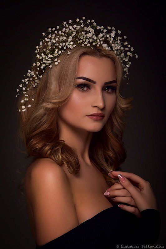 Simona фото превью
