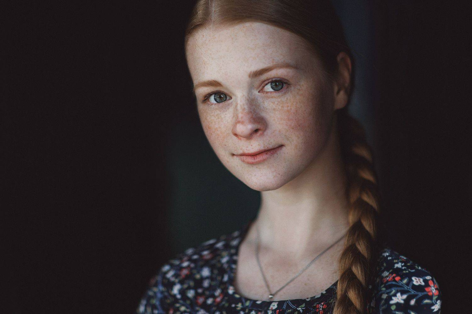 portrait, girl, people, beautiful, natural light, Colour, Minsk, Malvos Антон