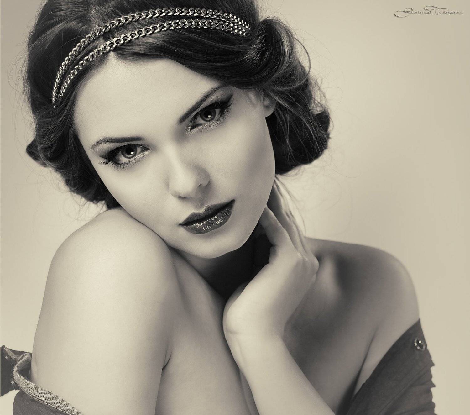 portrait, black & white, Gabriel Tudosescu EFIAP